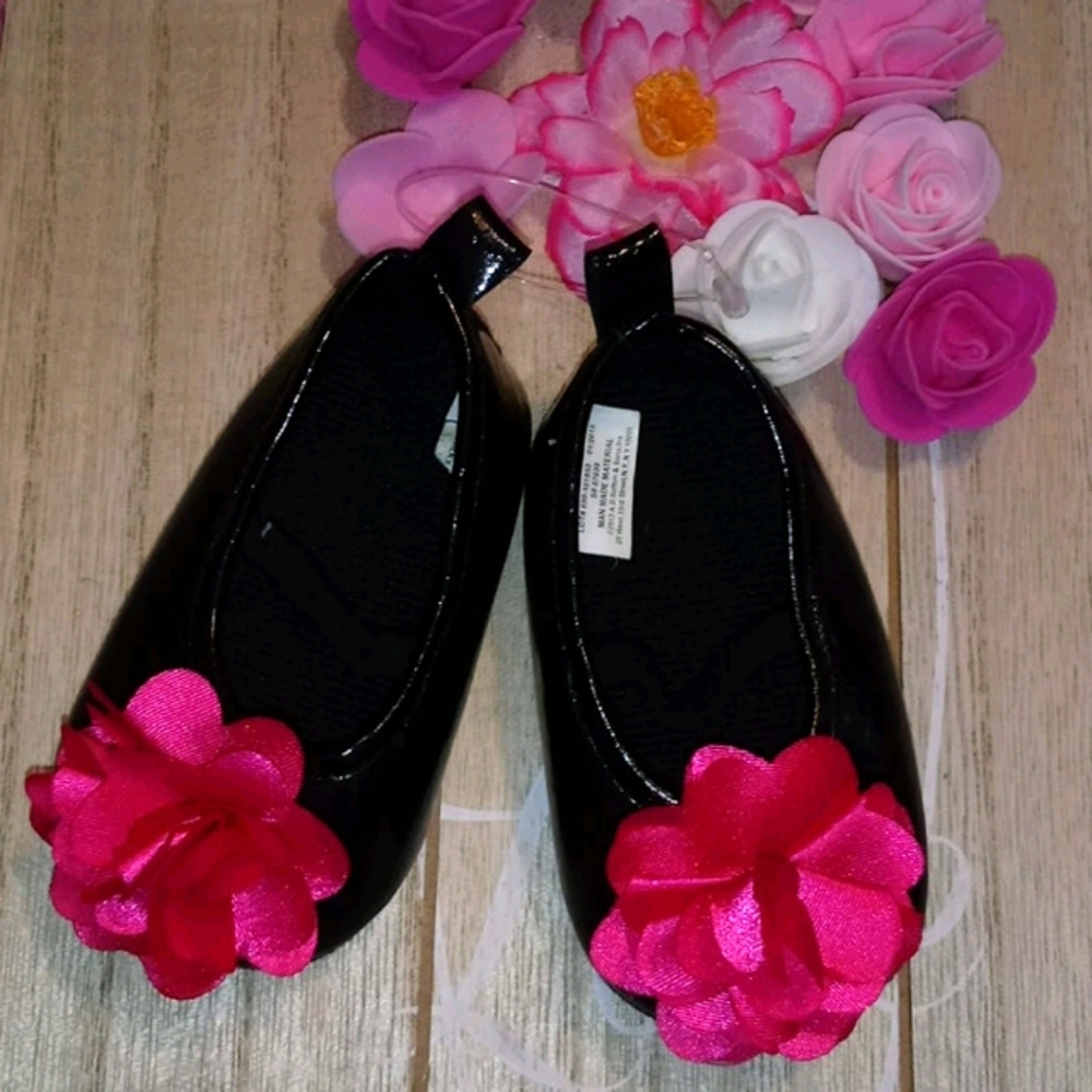 Infant Flats - Picture 1 of 6